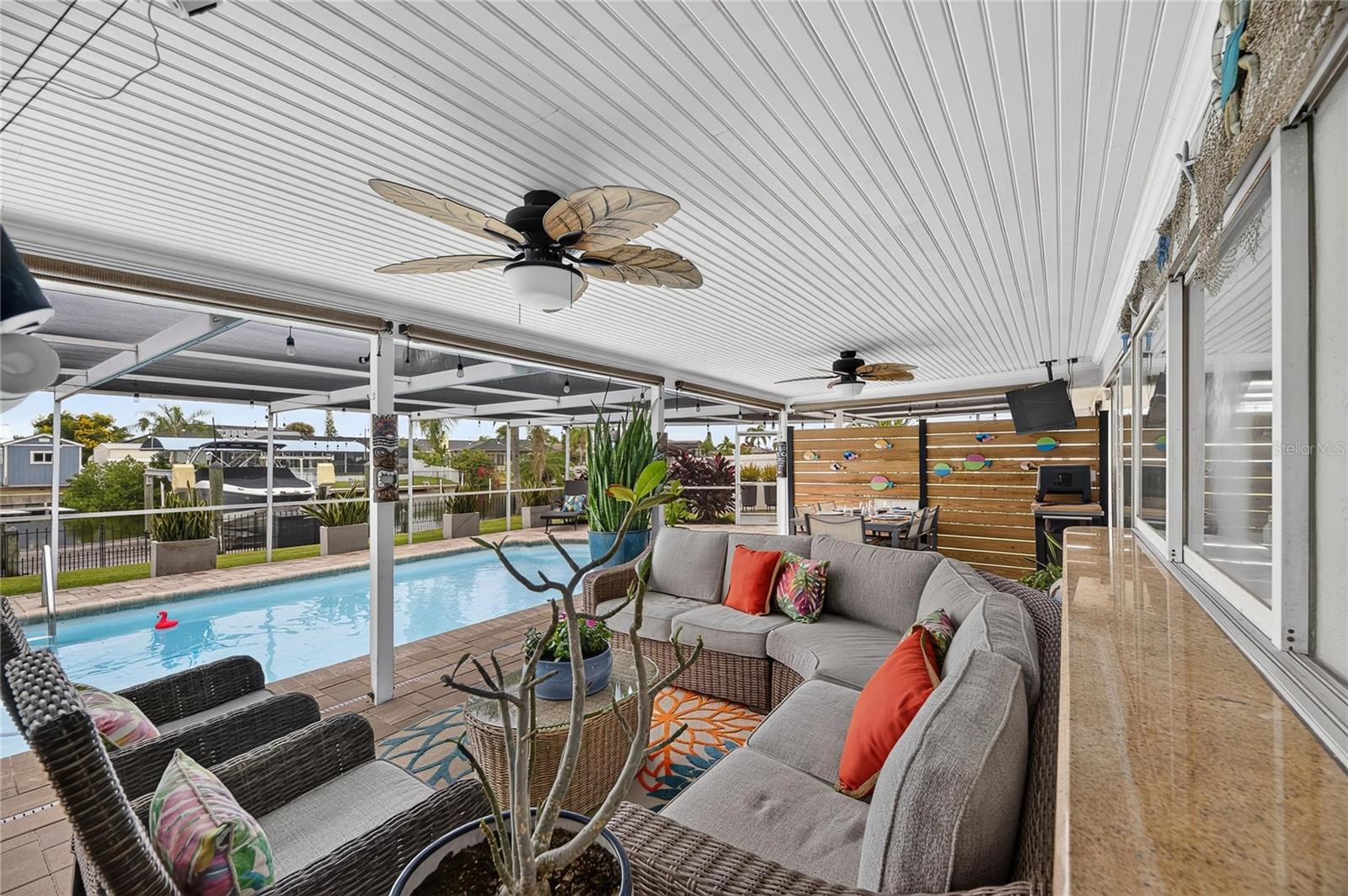 6510 SOLITAIRE PALM WAY