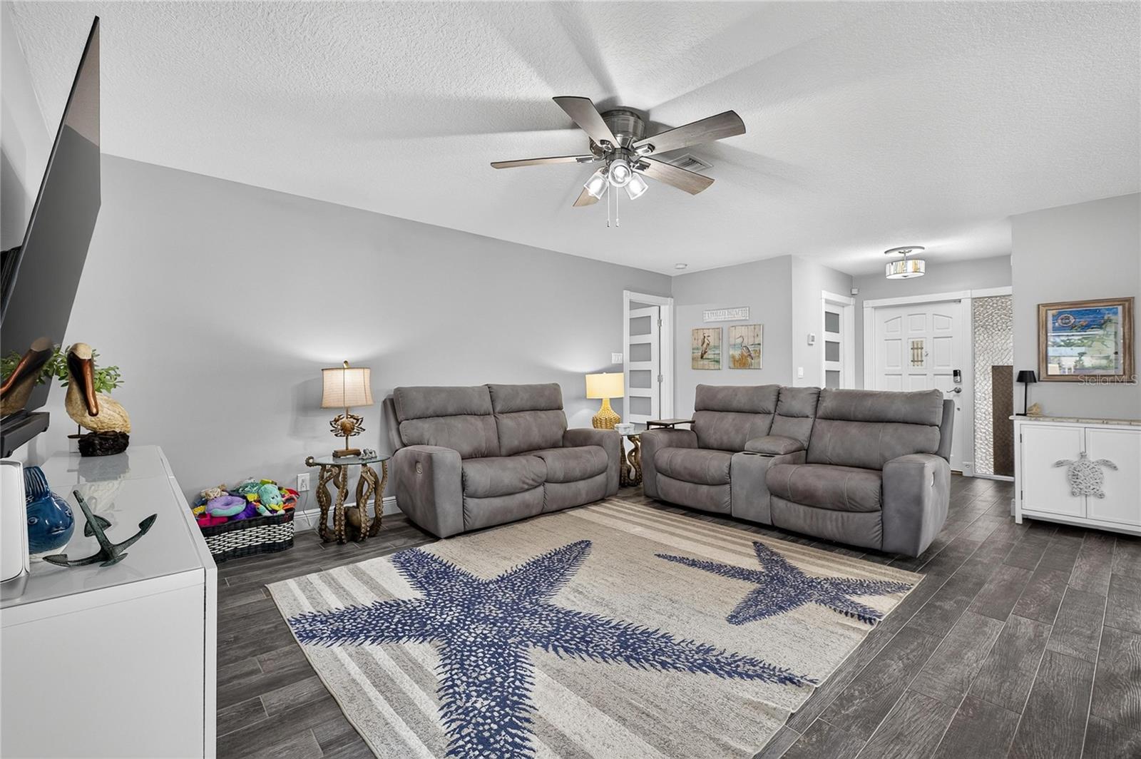 6510 SOLITAIRE PALM WAY