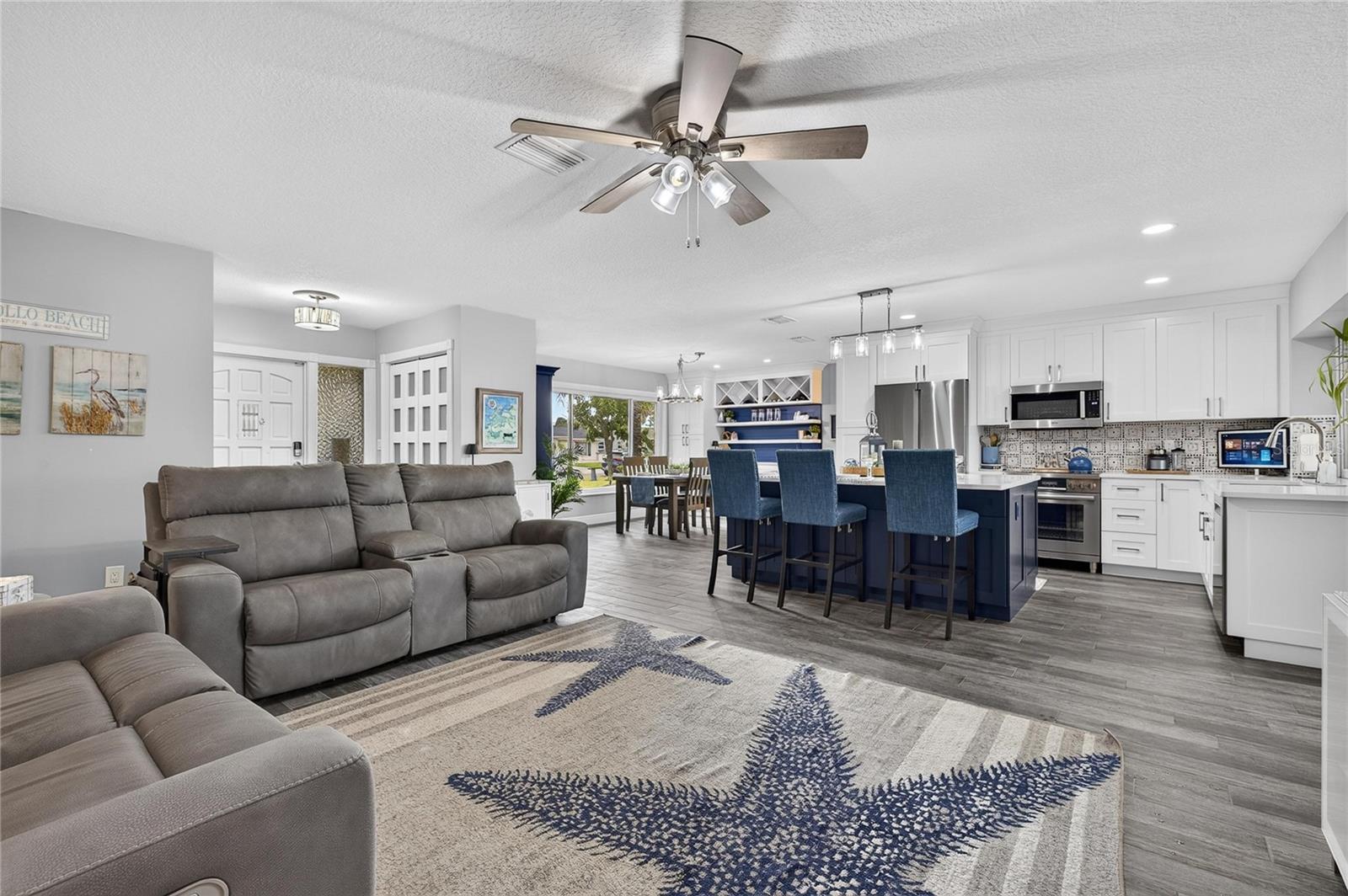 6510 SOLITAIRE PALM WAY
