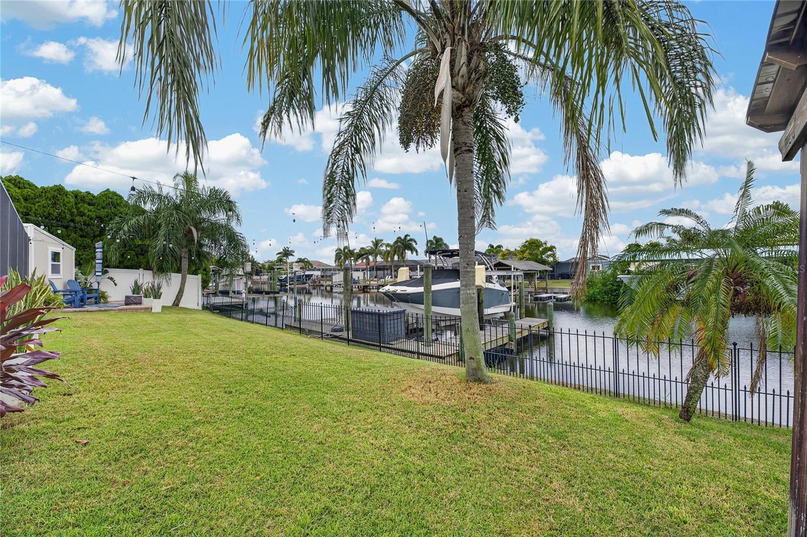 6510 SOLITAIRE PALM WAY