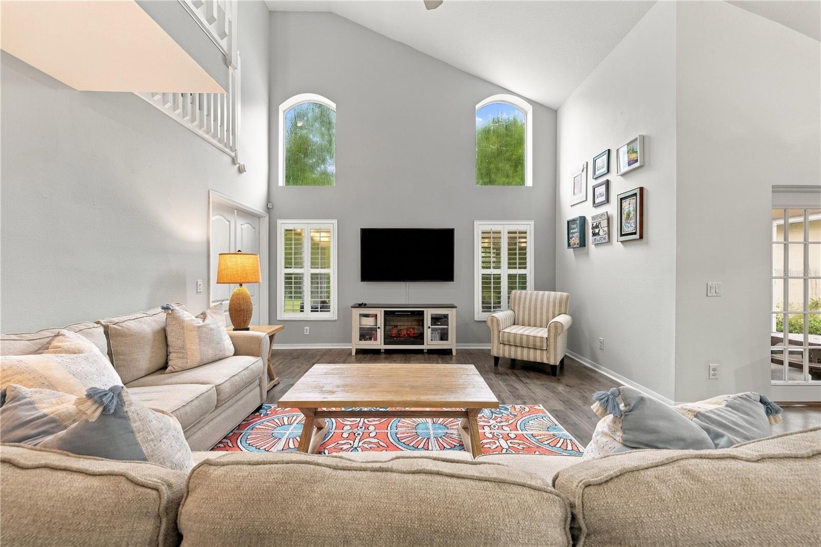 3123 DUNSTABLE DR
