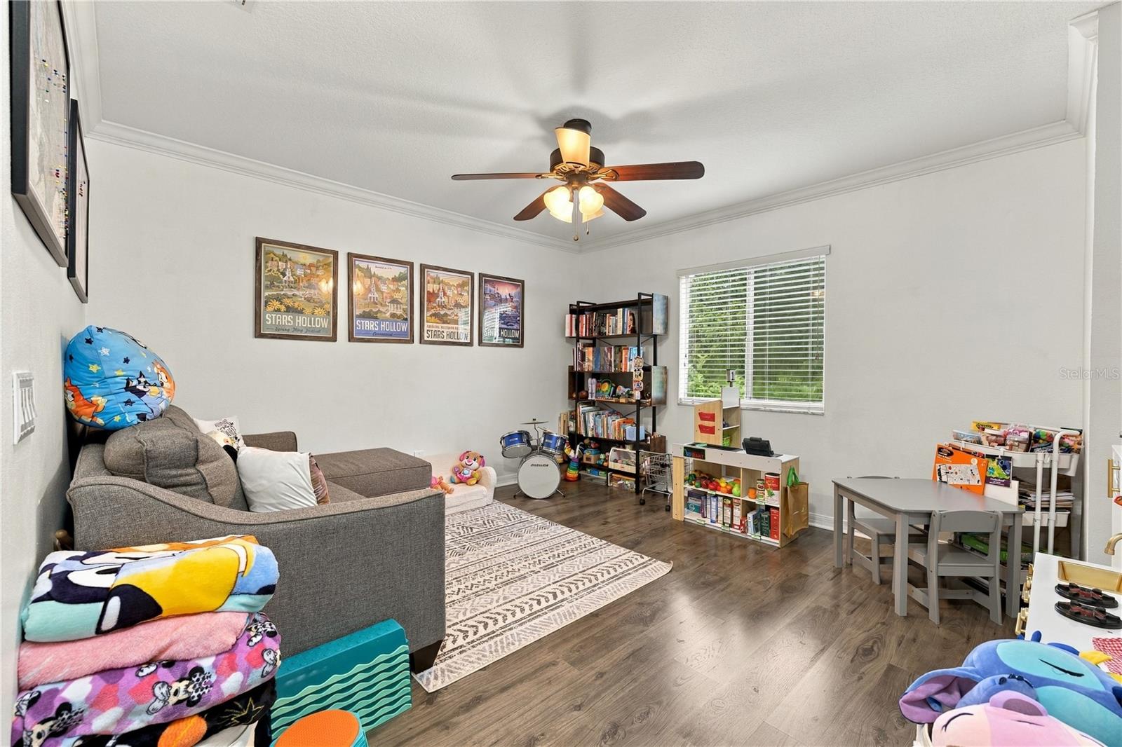 3123 DUNSTABLE DR