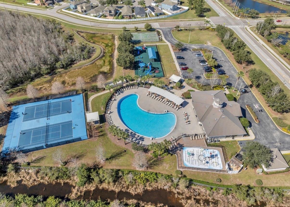 3123 DUNSTABLE DR