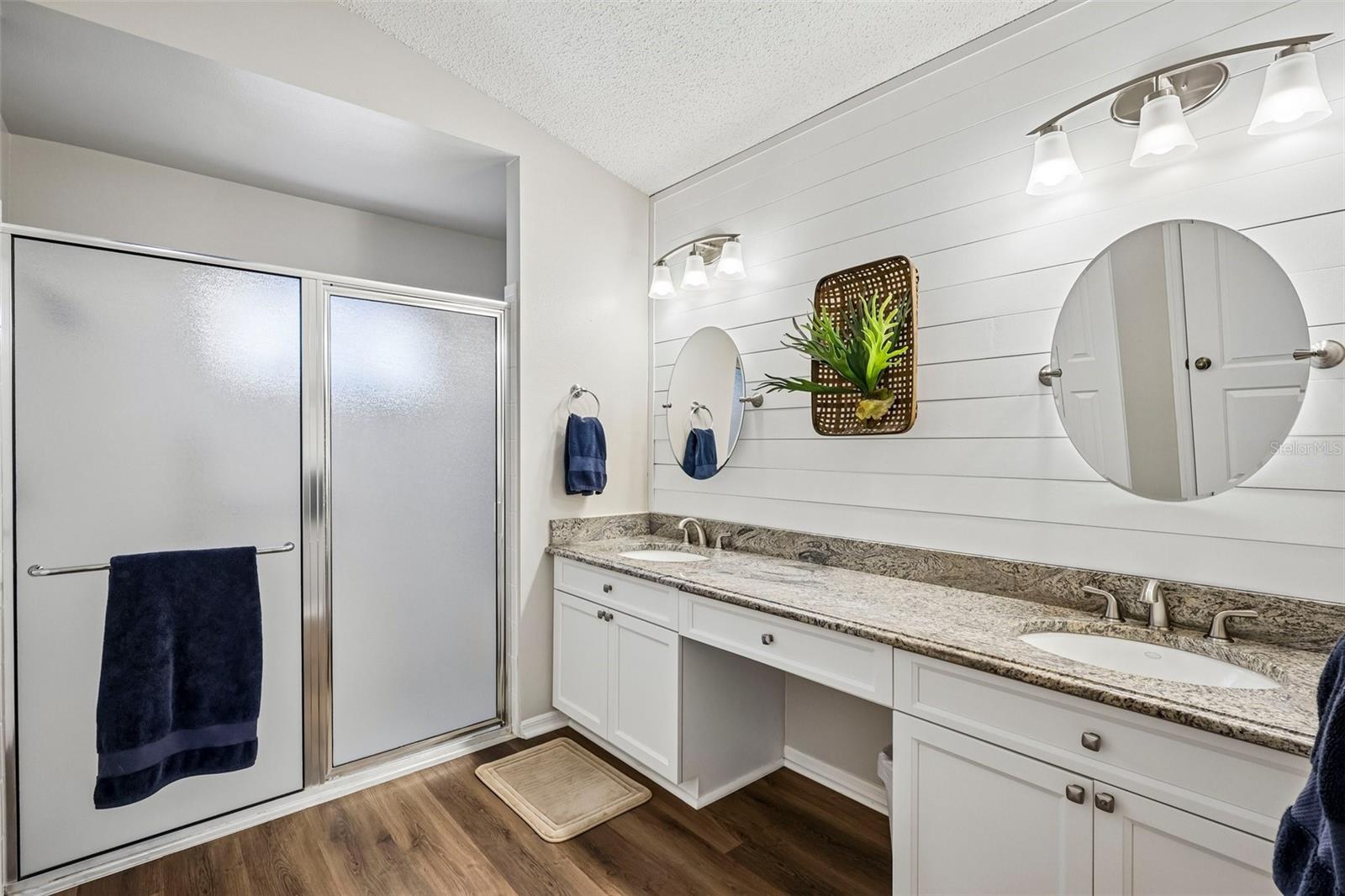 2308 E DEL WEBB BLVD