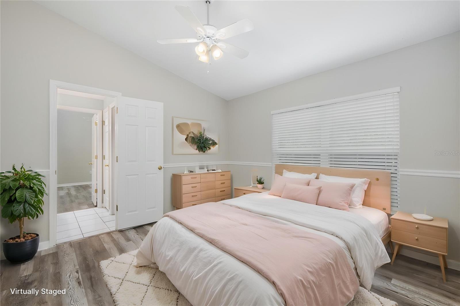 5815 JUSTICIA LOOP