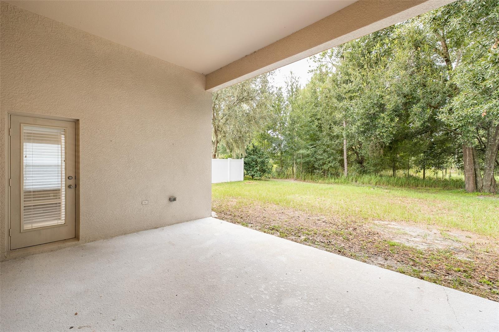 5815 JUSTICIA LOOP