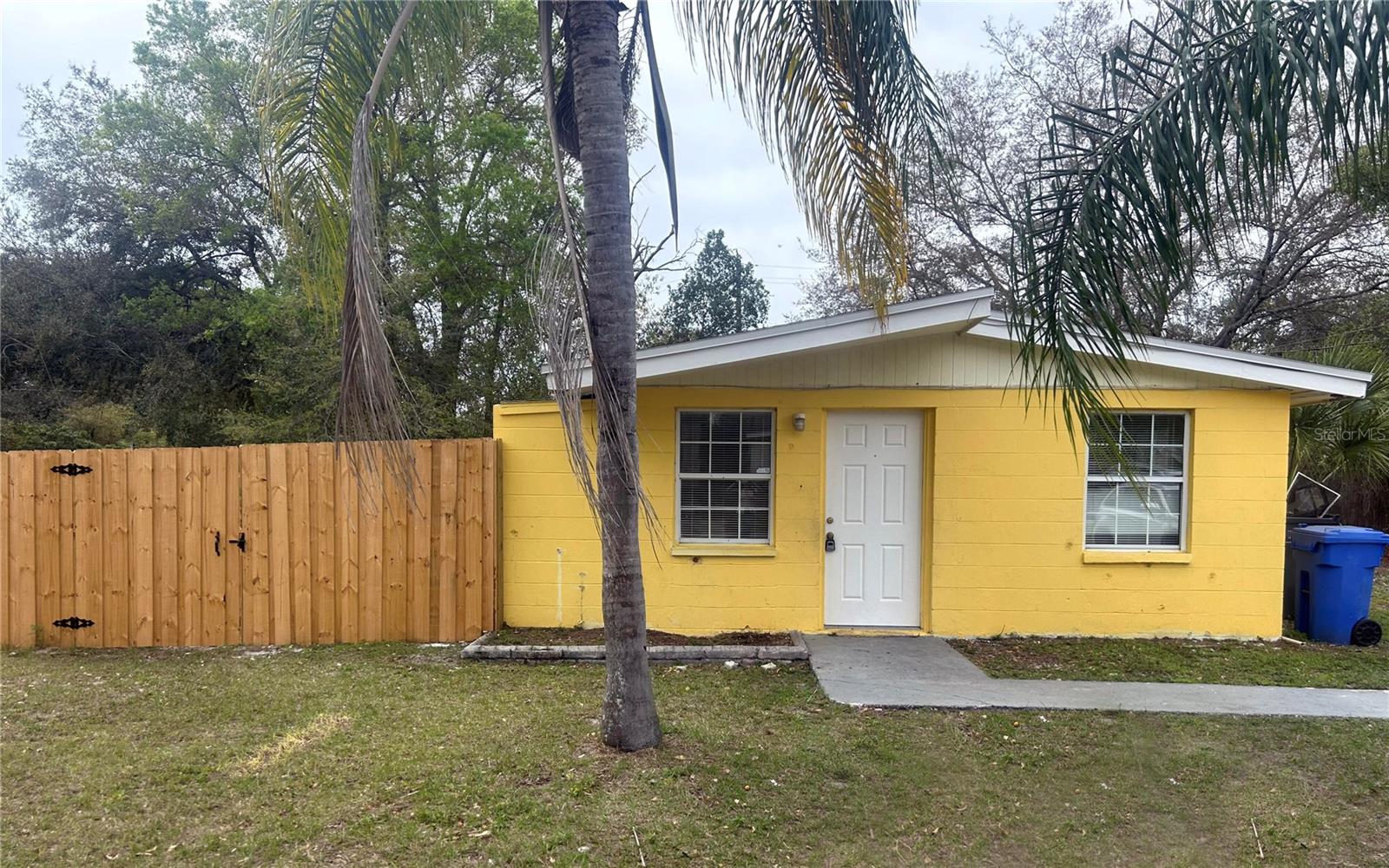 4402 N 72nd St, Tampa