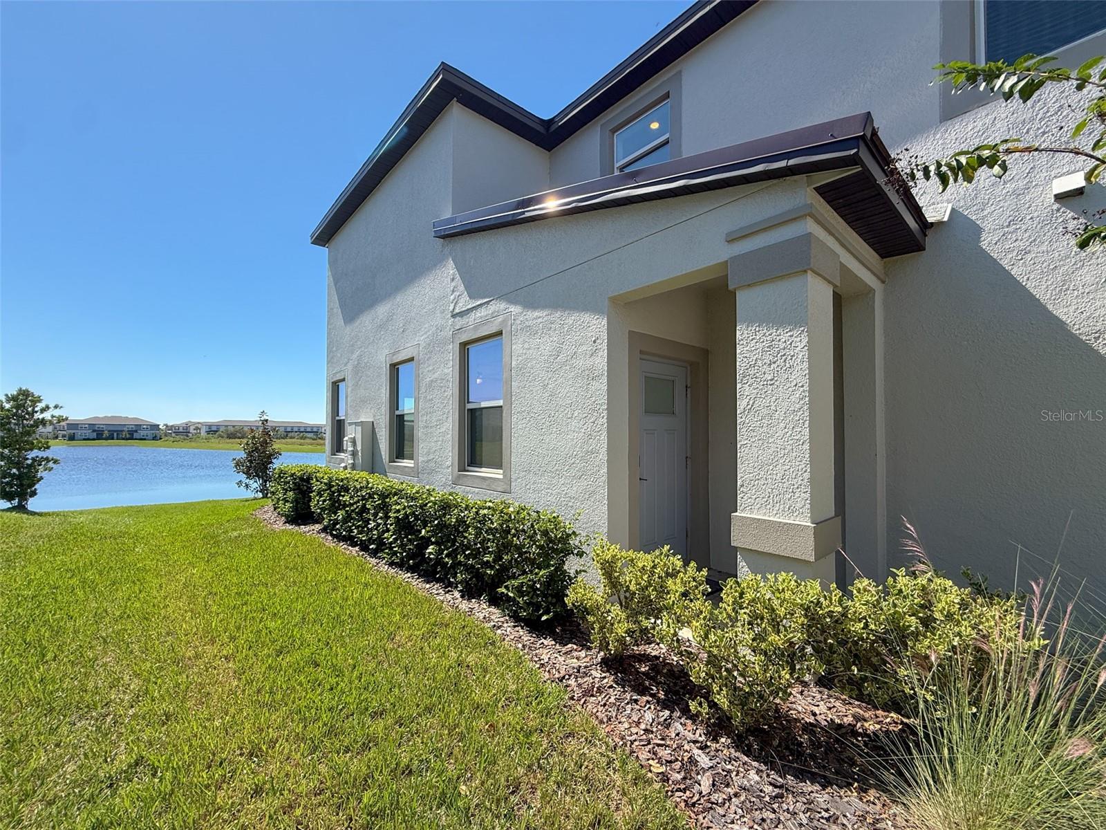 32106 POP ASH PL