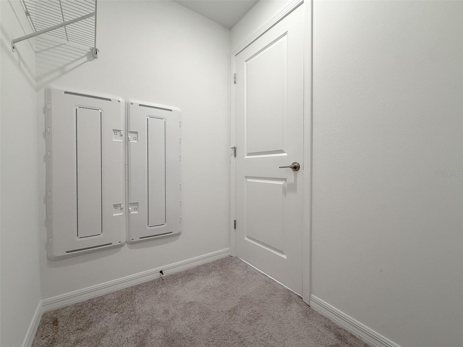 32106 POP ASH PL