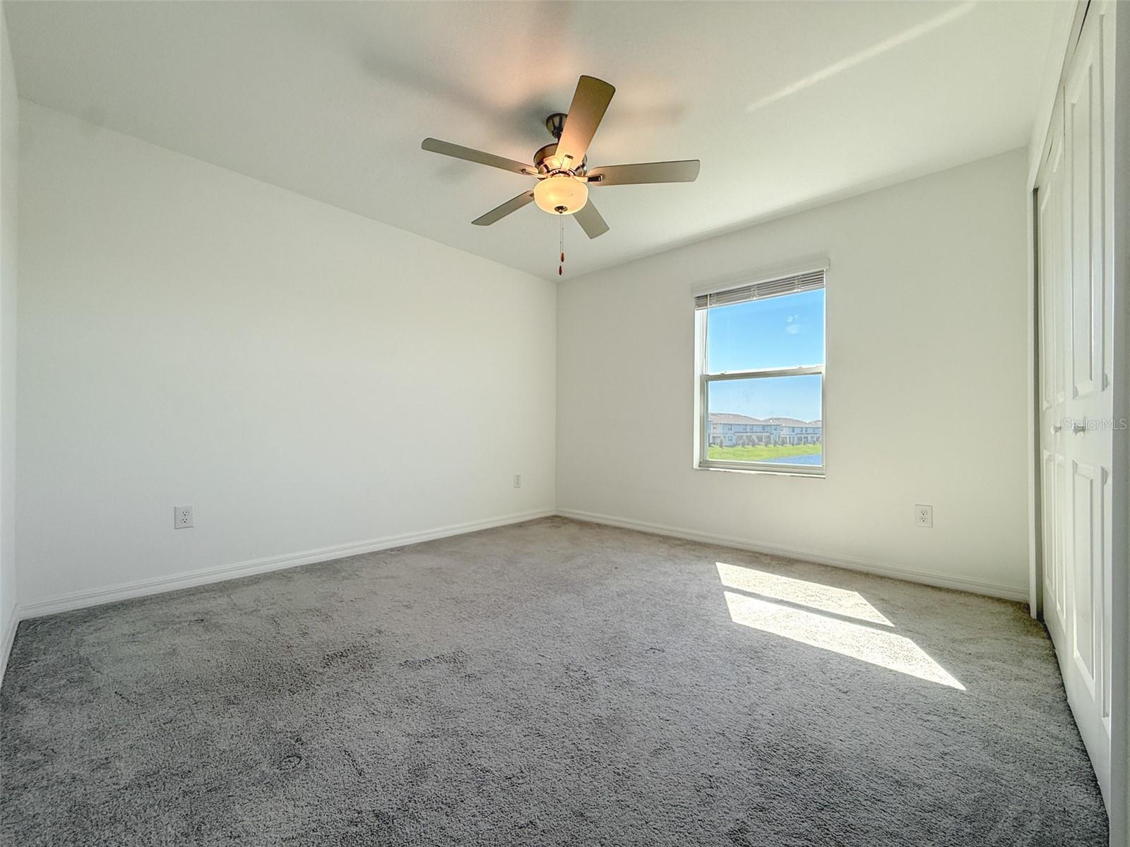 32106 POP ASH PL