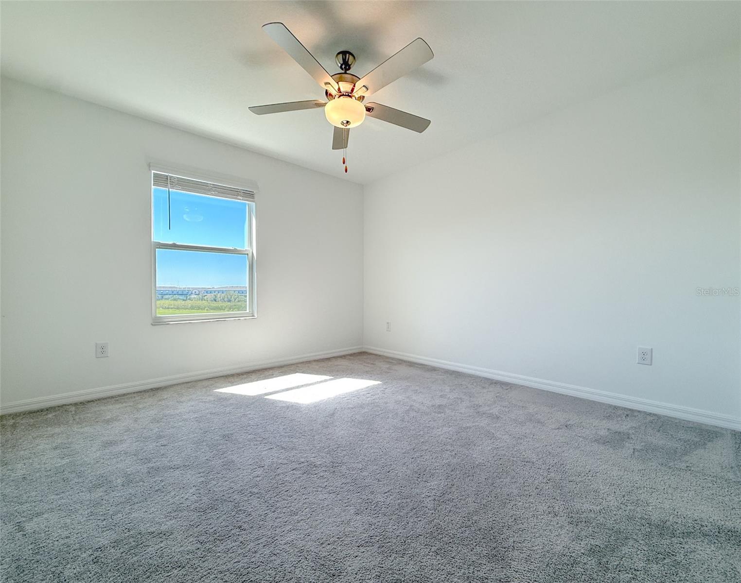 32106 POP ASH PL