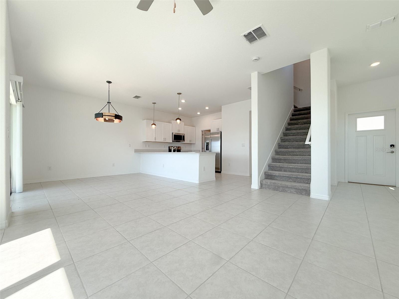 32106 POP ASH PL