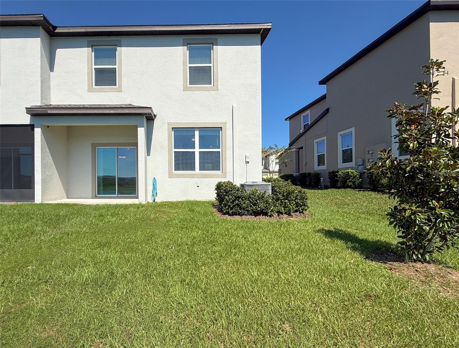 32106 POP ASH PL