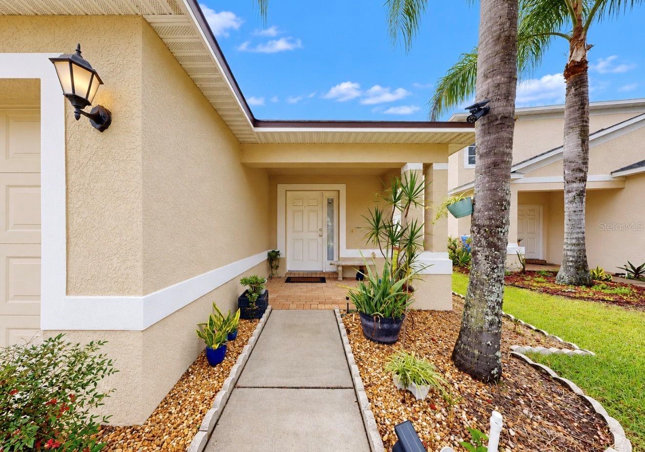 7746 CARRIAGE POINTE DR
