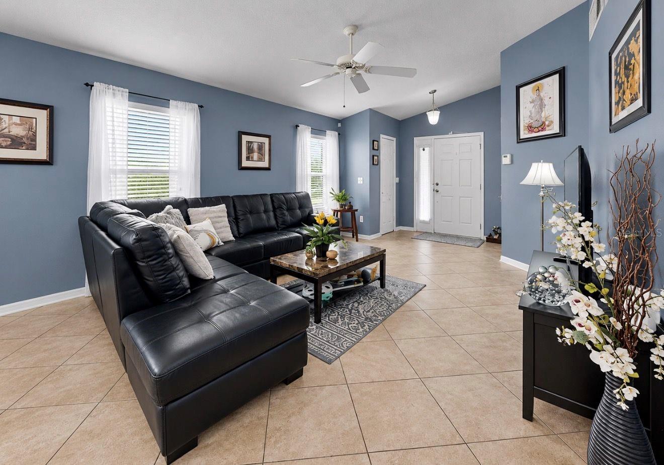 7746 CARRIAGE POINTE DR