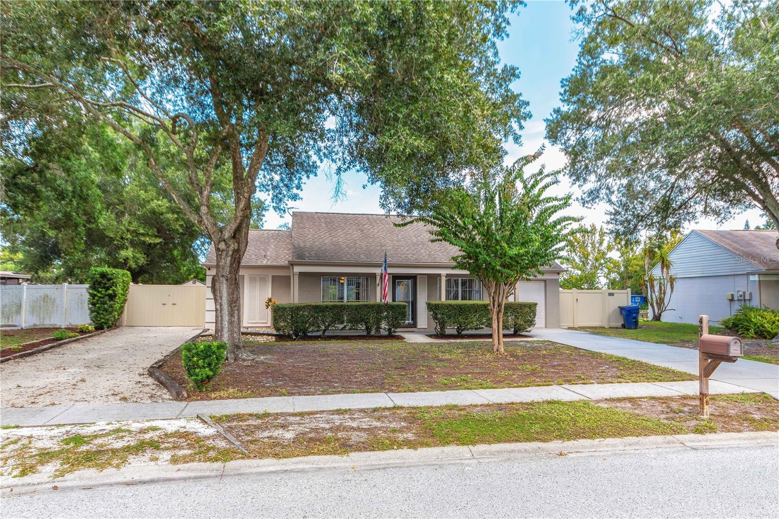4311 COUNTY BREEZE DR