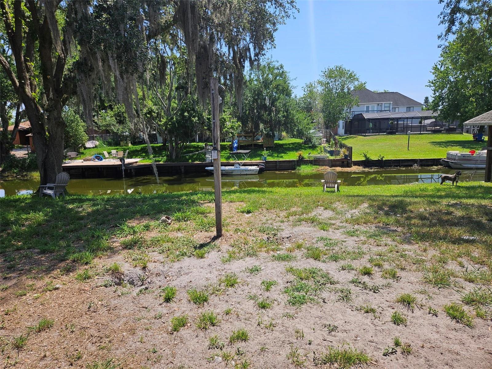 22335 SOUTHSHORE DR