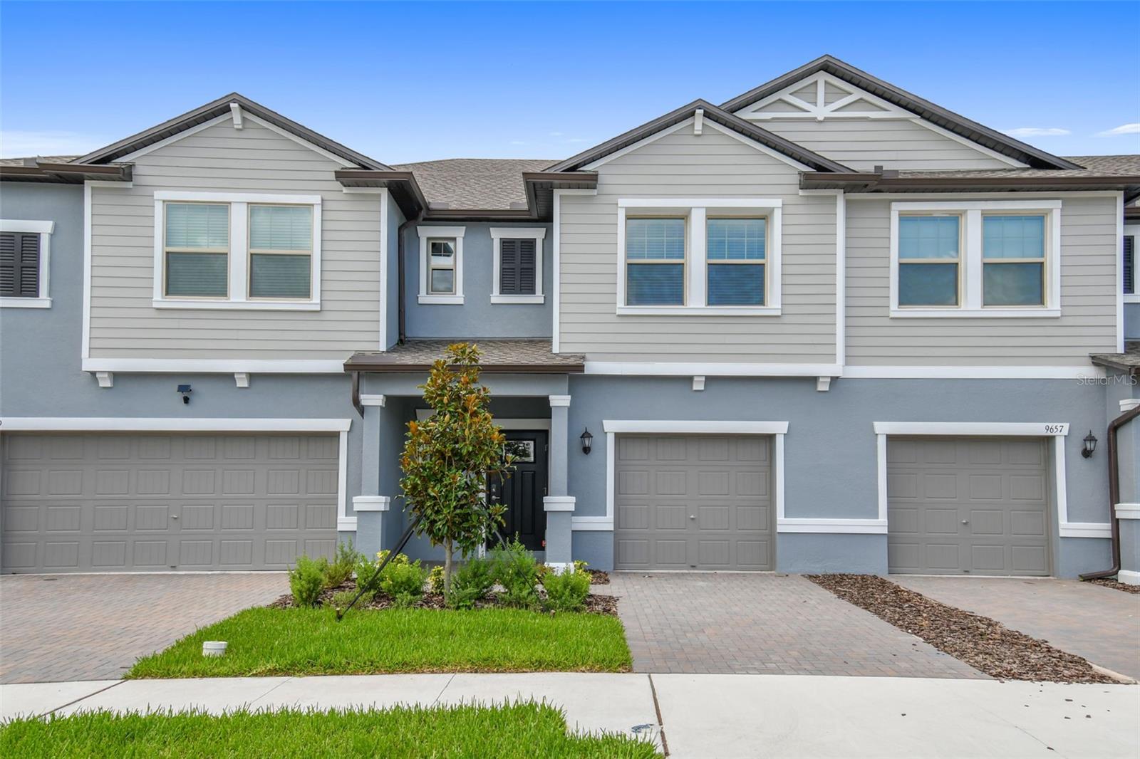 9653 Ashworth Pl, Land O Lakes
