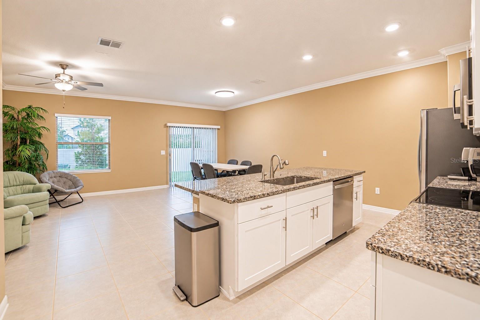 9653 ASHWORTH PL