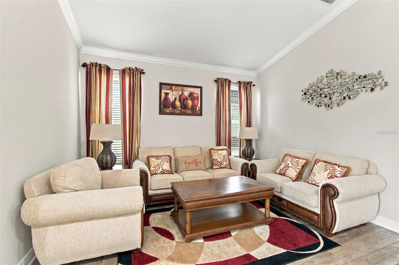 1015 TRACEY ANN LOOP