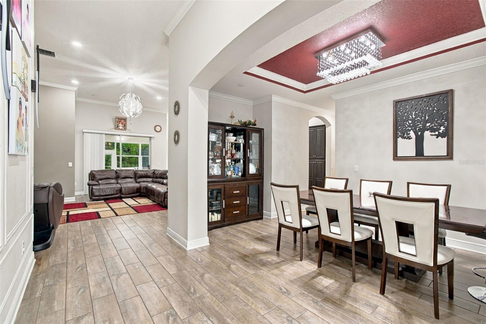 1015 TRACEY ANN LOOP