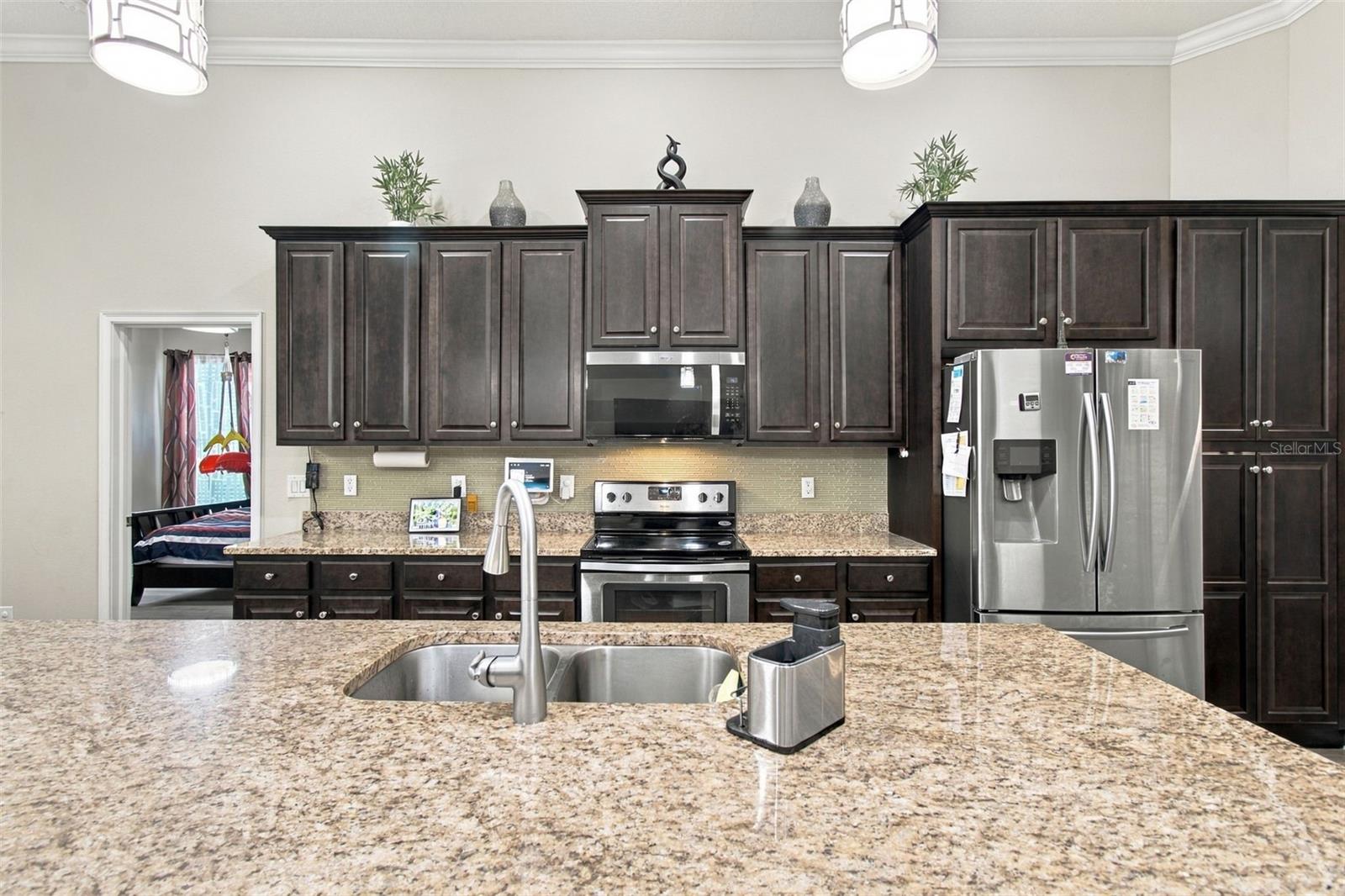 1015 TRACEY ANN LOOP