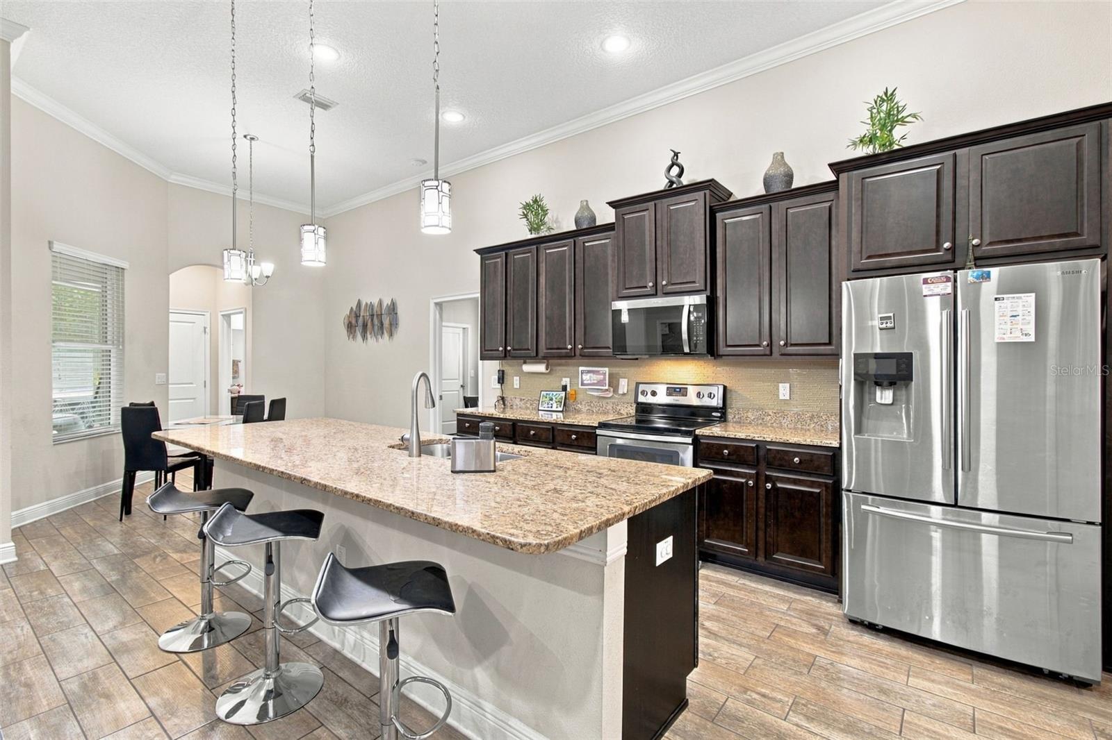 1015 TRACEY ANN LOOP