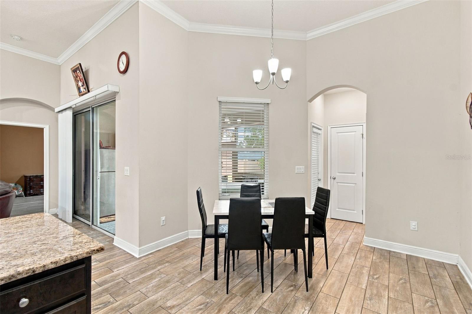 1015 TRACEY ANN LOOP
