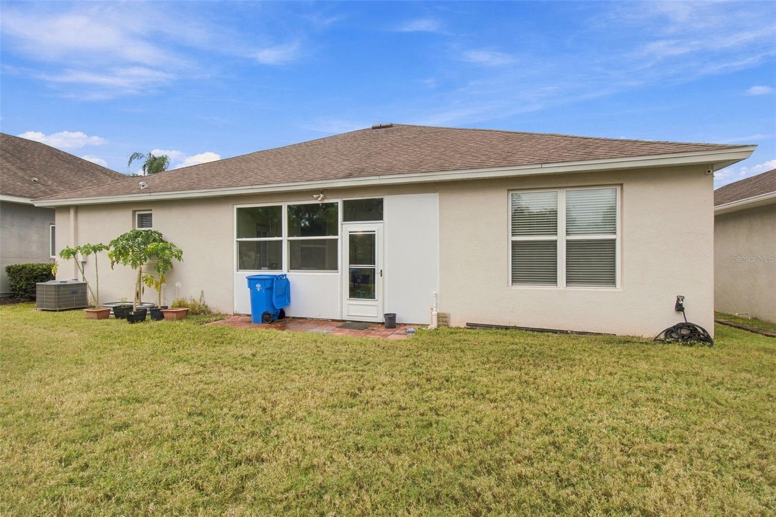 1015 TRACEY ANN LOOP