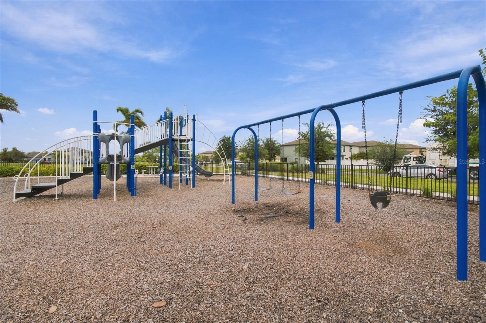 1015 TRACEY ANN LOOP