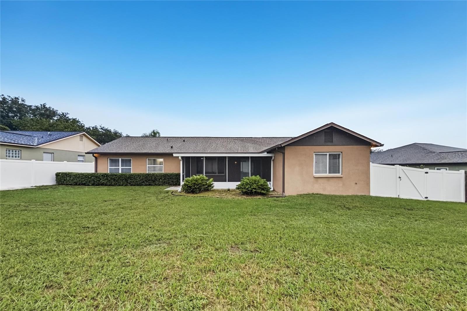 12807 RAYSBROOK DR