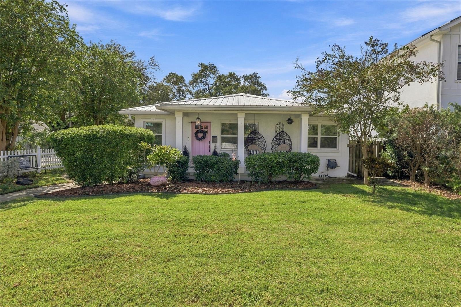 4200 W Empedrado St, Tampa