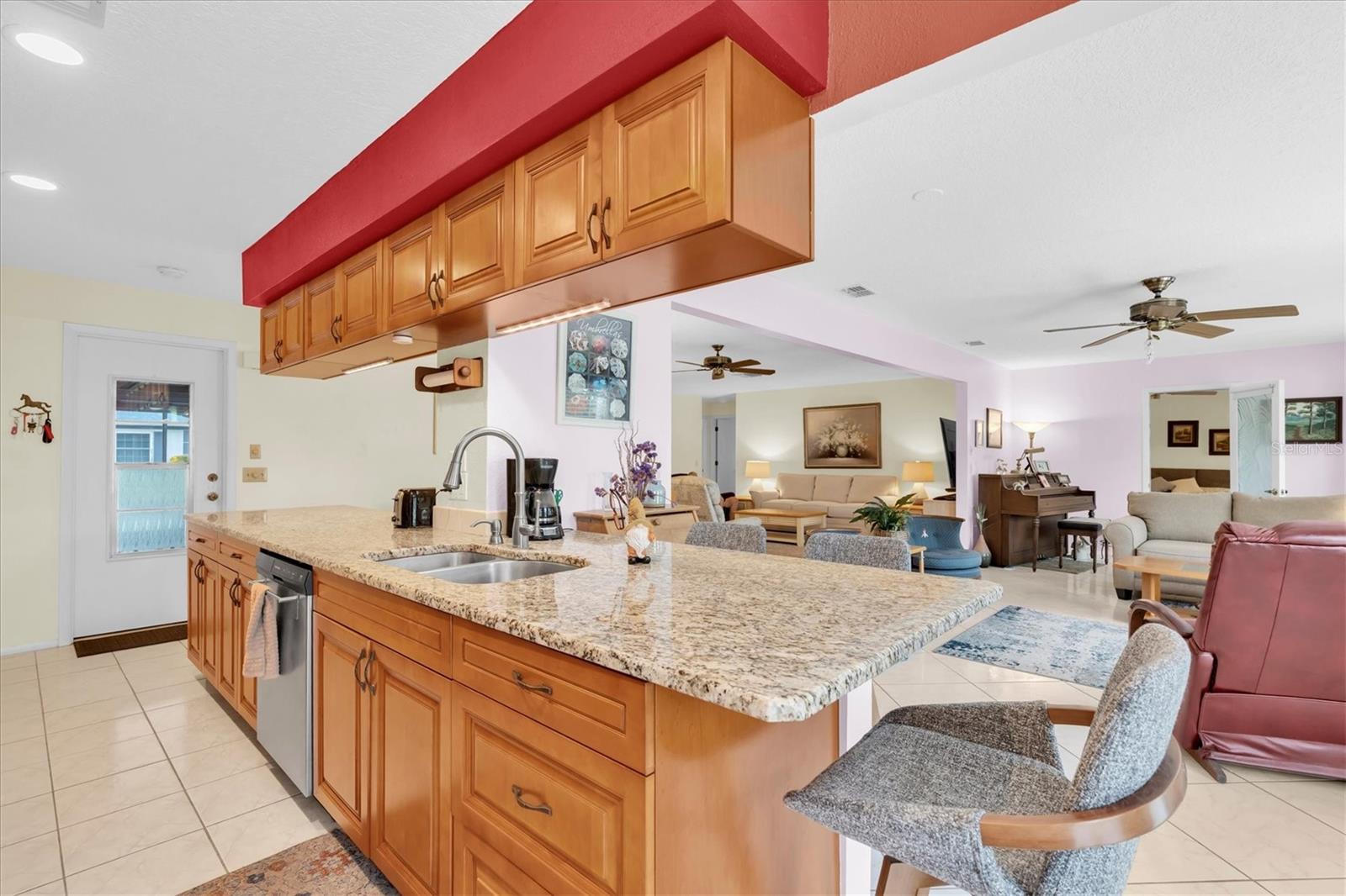 11120 SANDTRAP DR