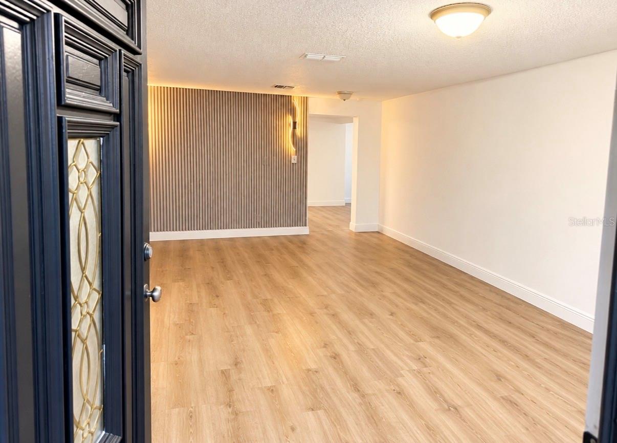 3901 KIMBALL AVE