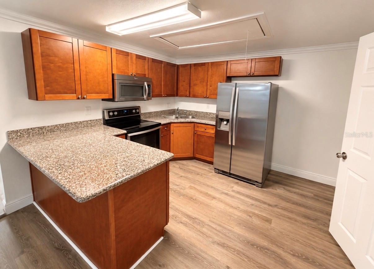 3901 KIMBALL AVE