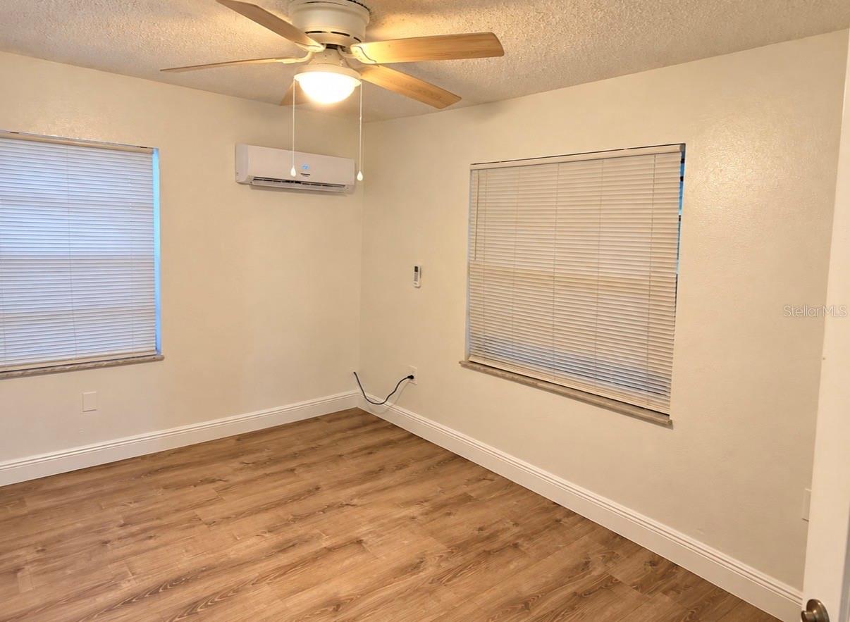 3901 KIMBALL AVE