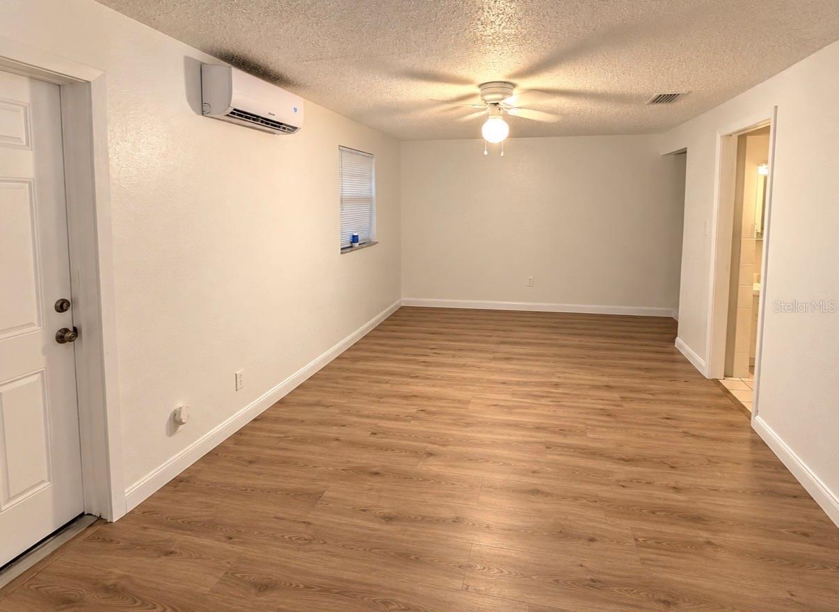 3901 KIMBALL AVE