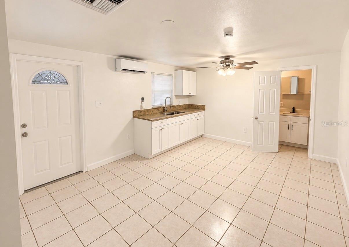 3901 KIMBALL AVE