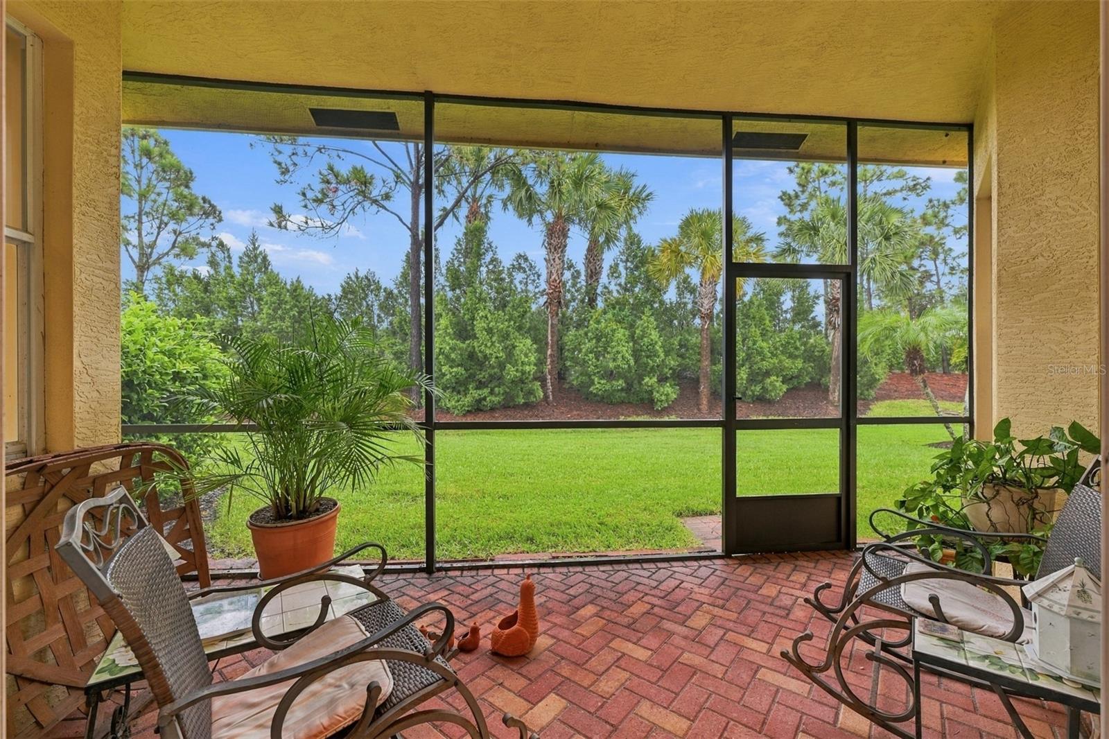 5014 SANDY BROOK CIR