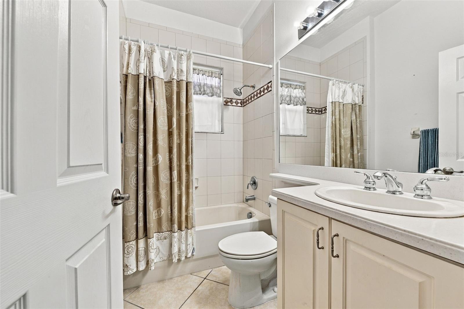 5014 SANDY BROOK CIR