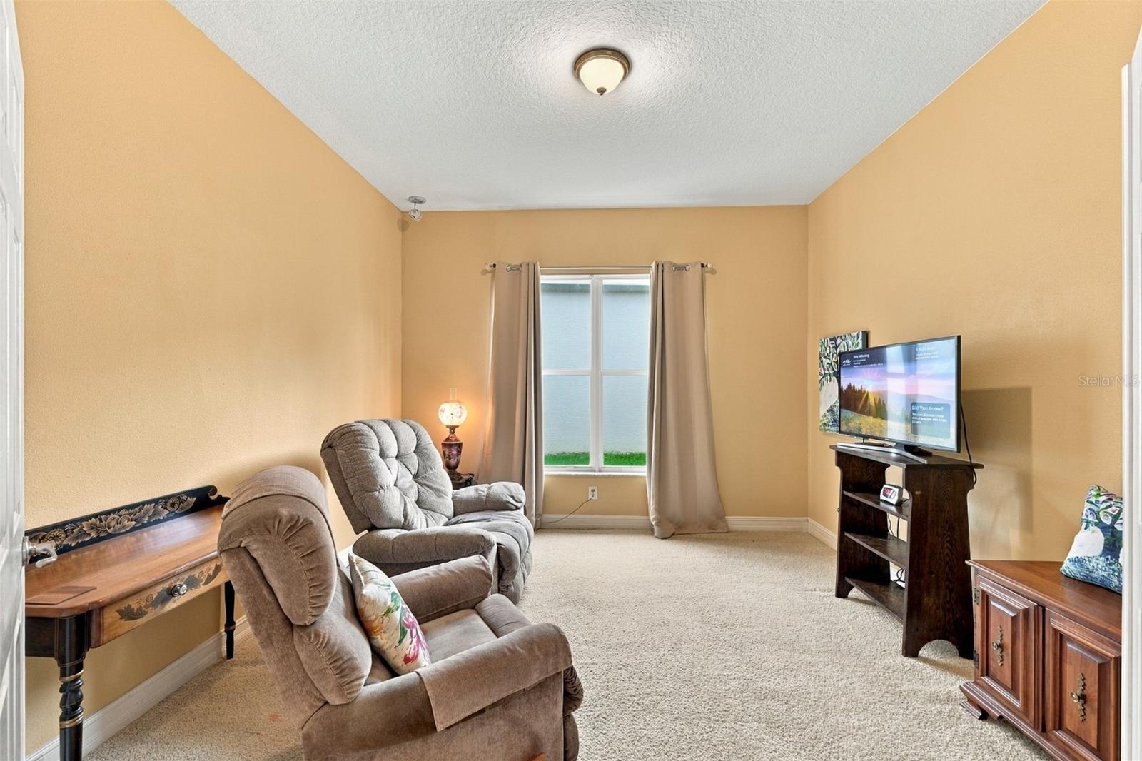 5014 SANDY BROOK CIR