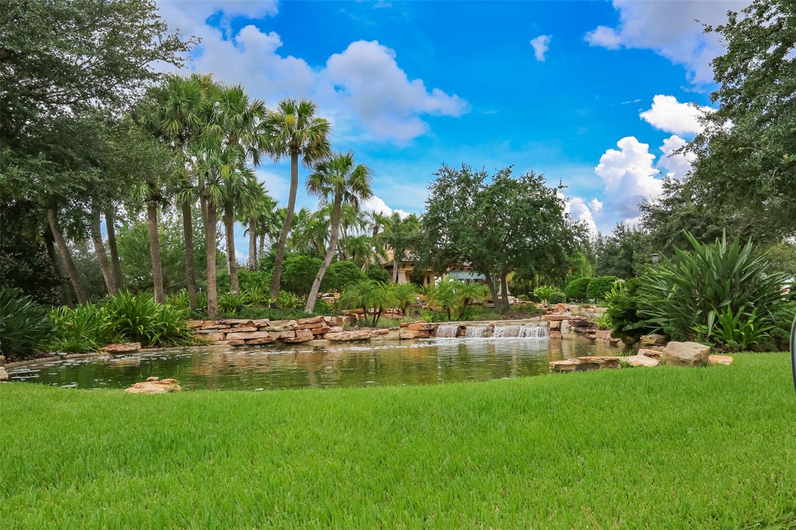 5014 SANDY BROOK CIR