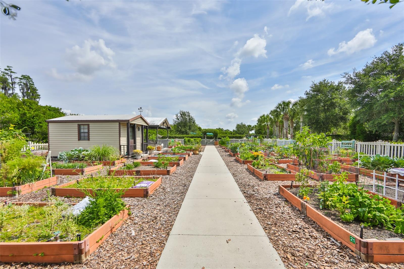 5014 SANDY BROOK CIR