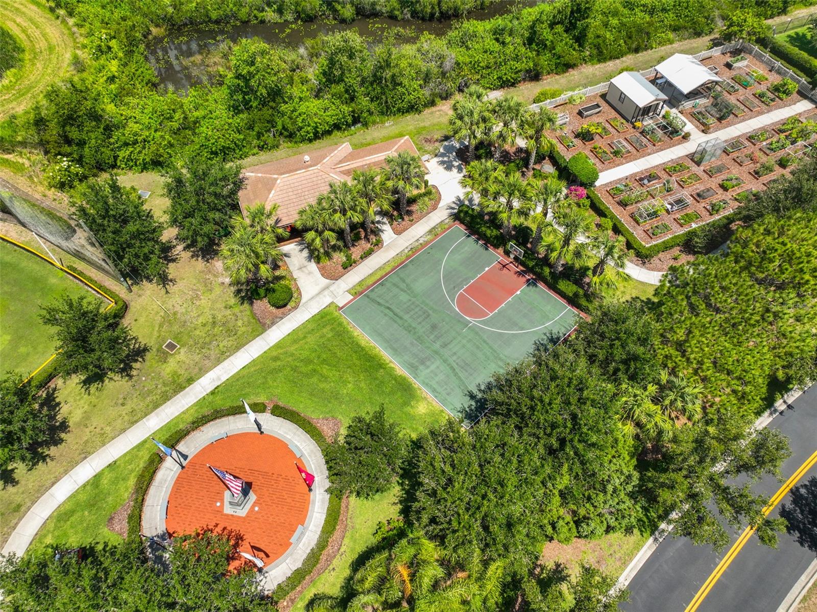 5014 SANDY BROOK CIR