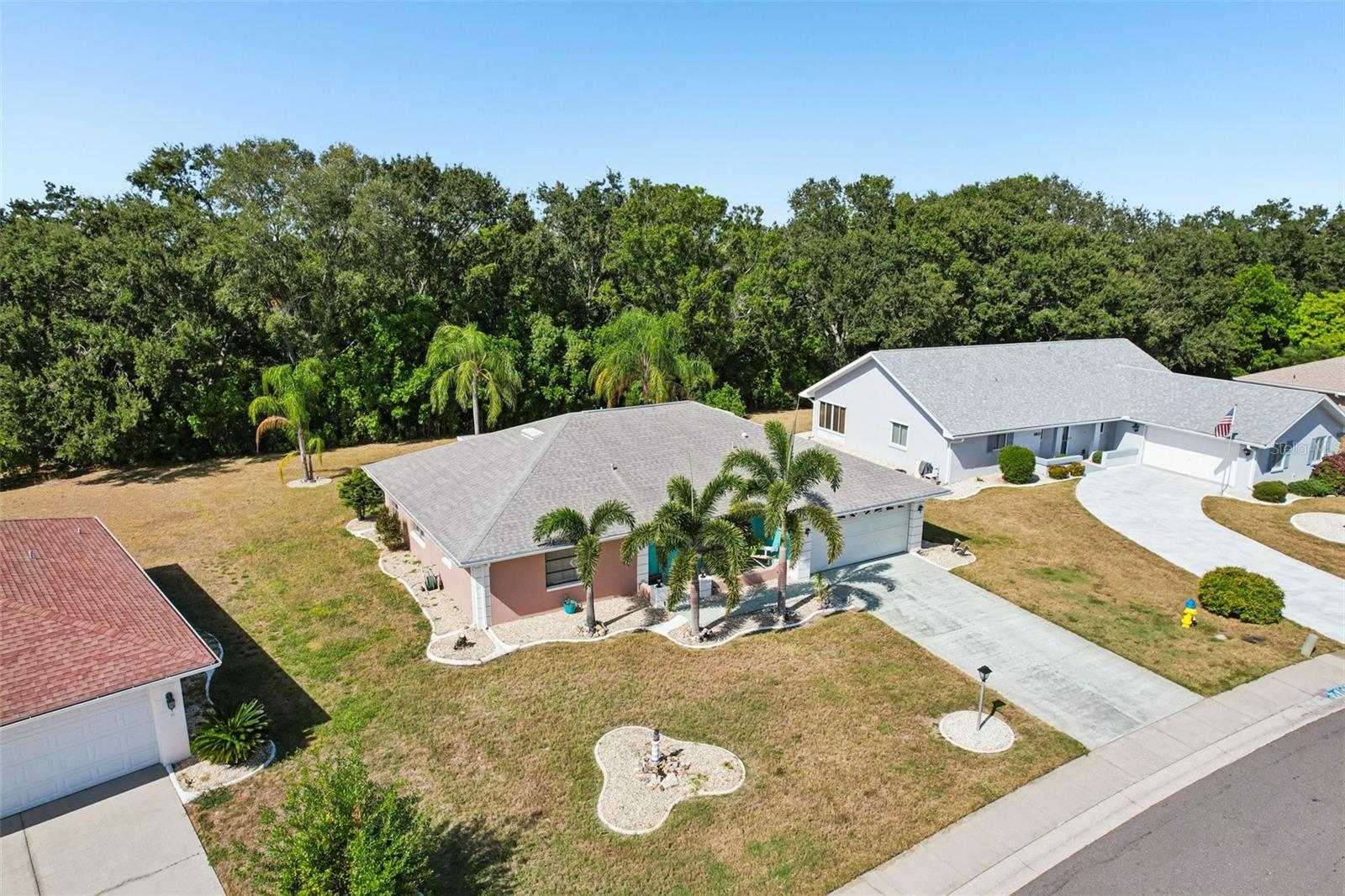 1805 NEW BEDFORD DR