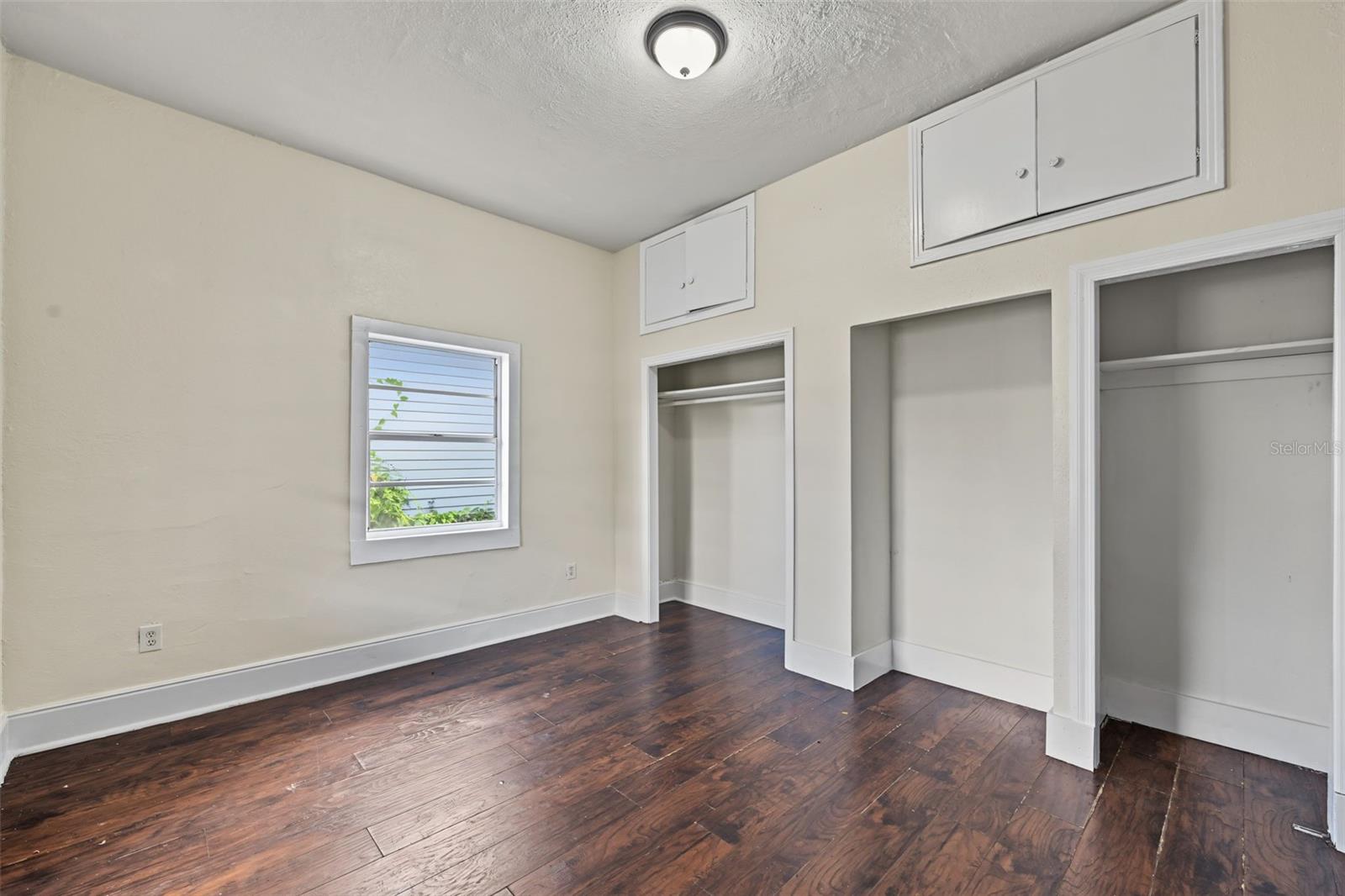 1301 E 18TH AVE
