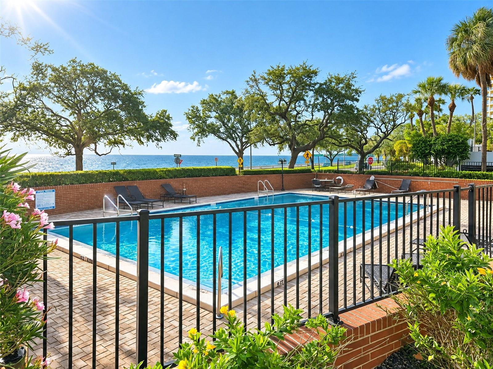 4015 BAYSHORE BLVD #11A