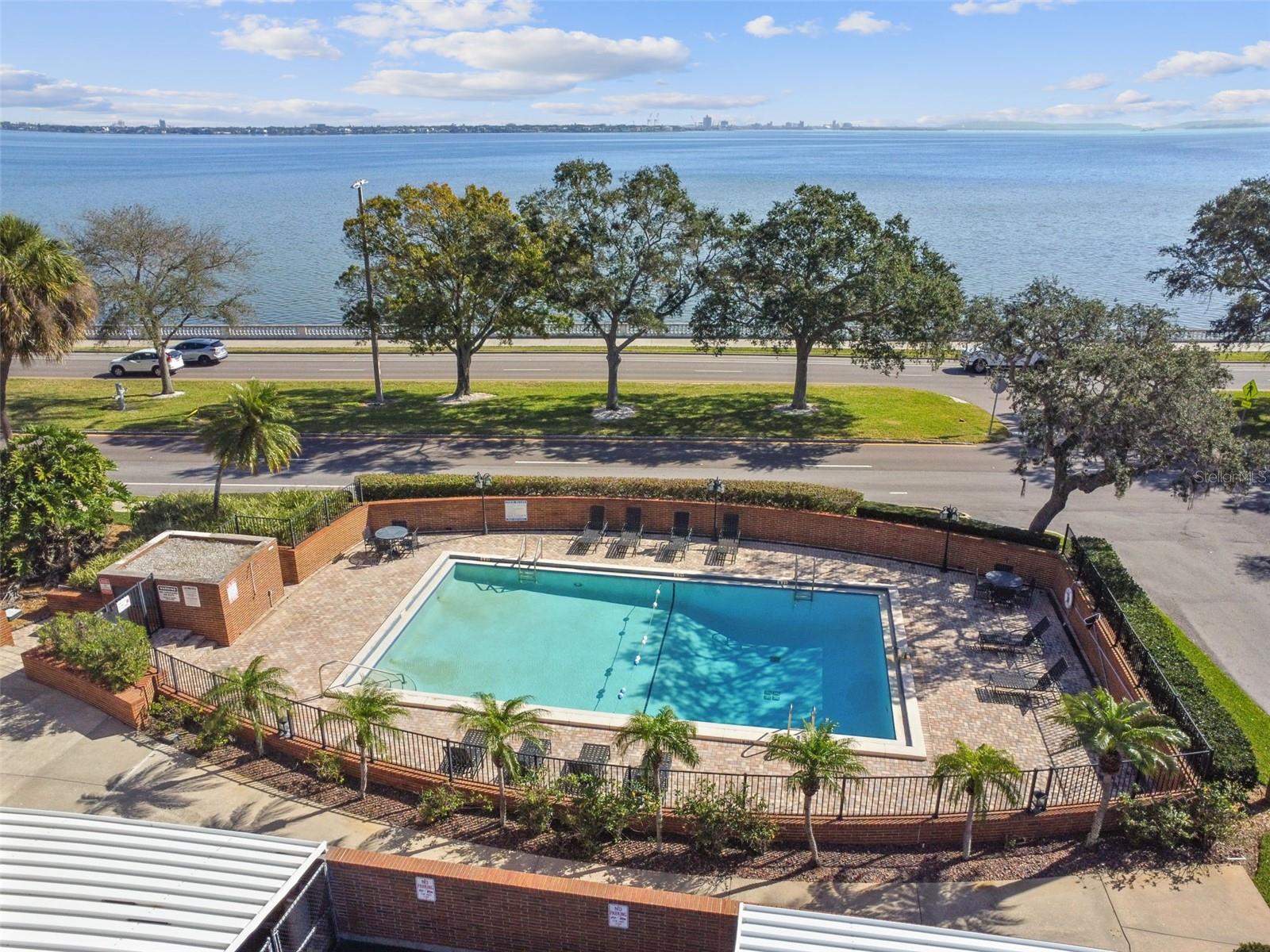 4015 BAYSHORE BLVD #11A