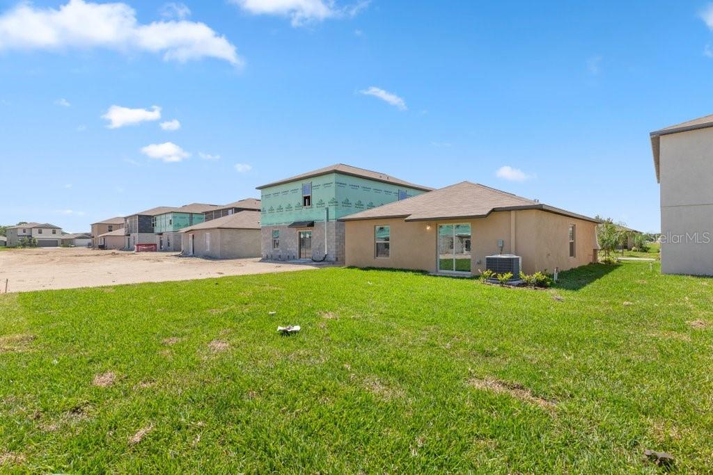 7110 AMELIA COVE CT