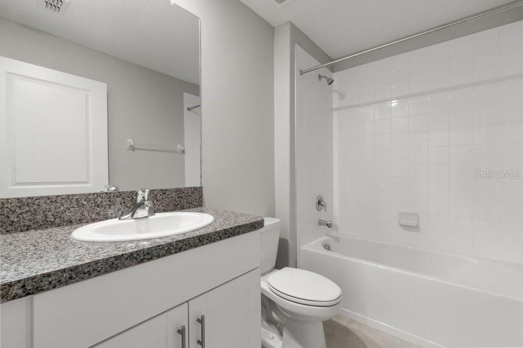 7110 AMELIA COVE CT